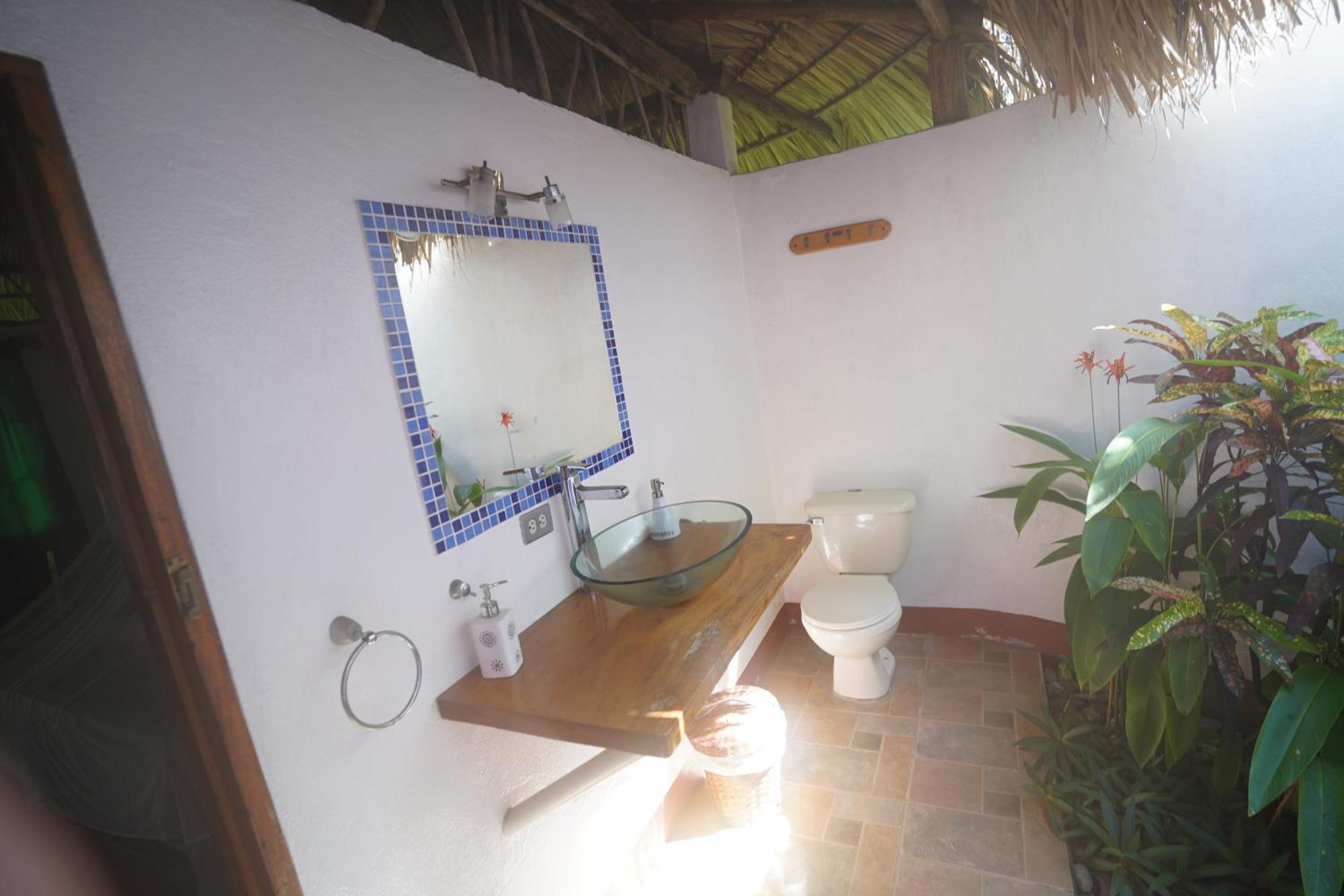 Hotel Mariposa León Екстериор снимка