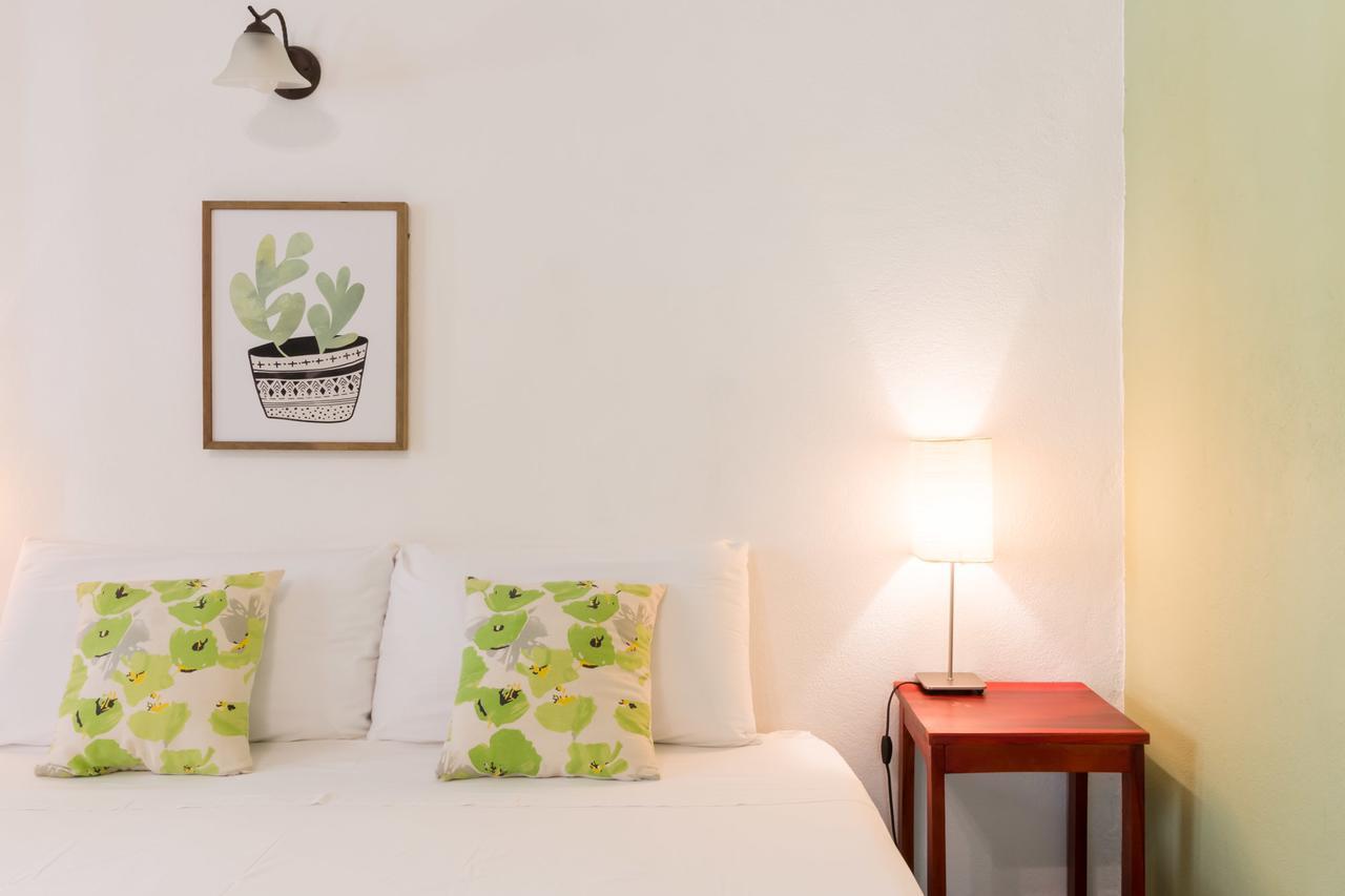 Hotel Mariposa León Екстериор снимка