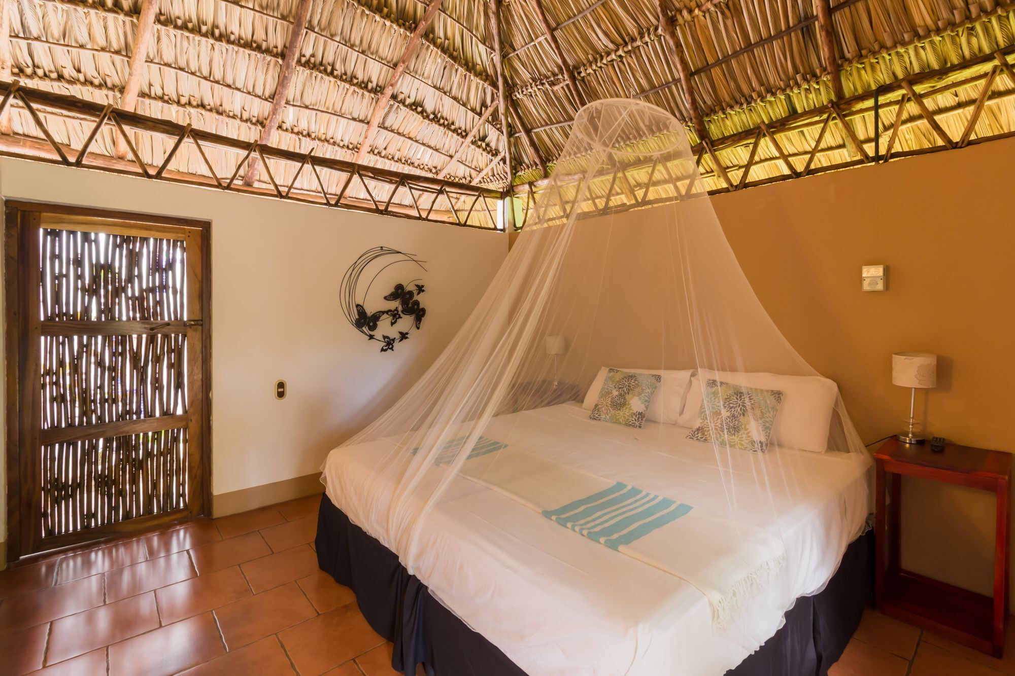 Hotel Mariposa León Екстериор снимка