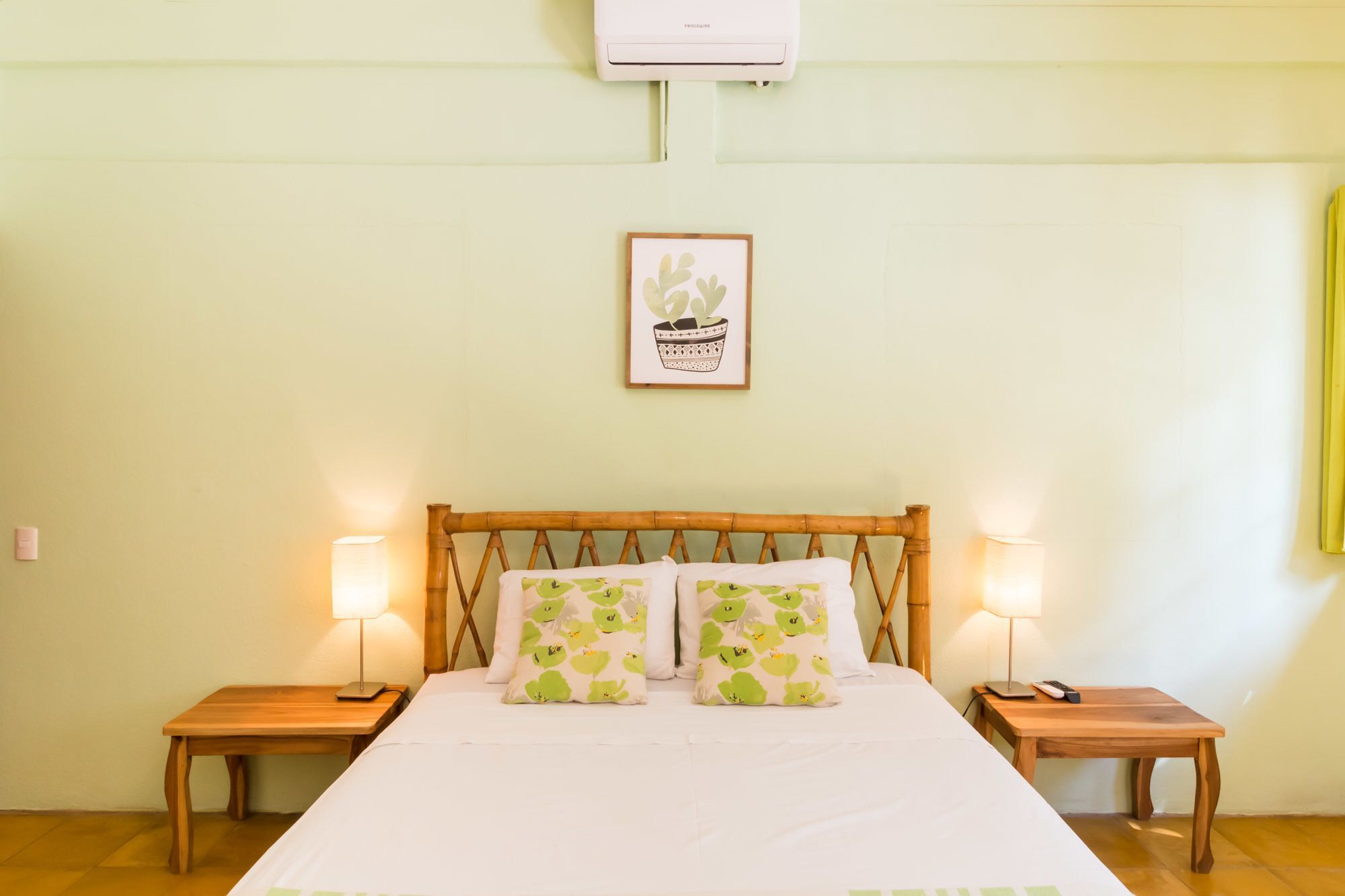Hotel Mariposa León Екстериор снимка